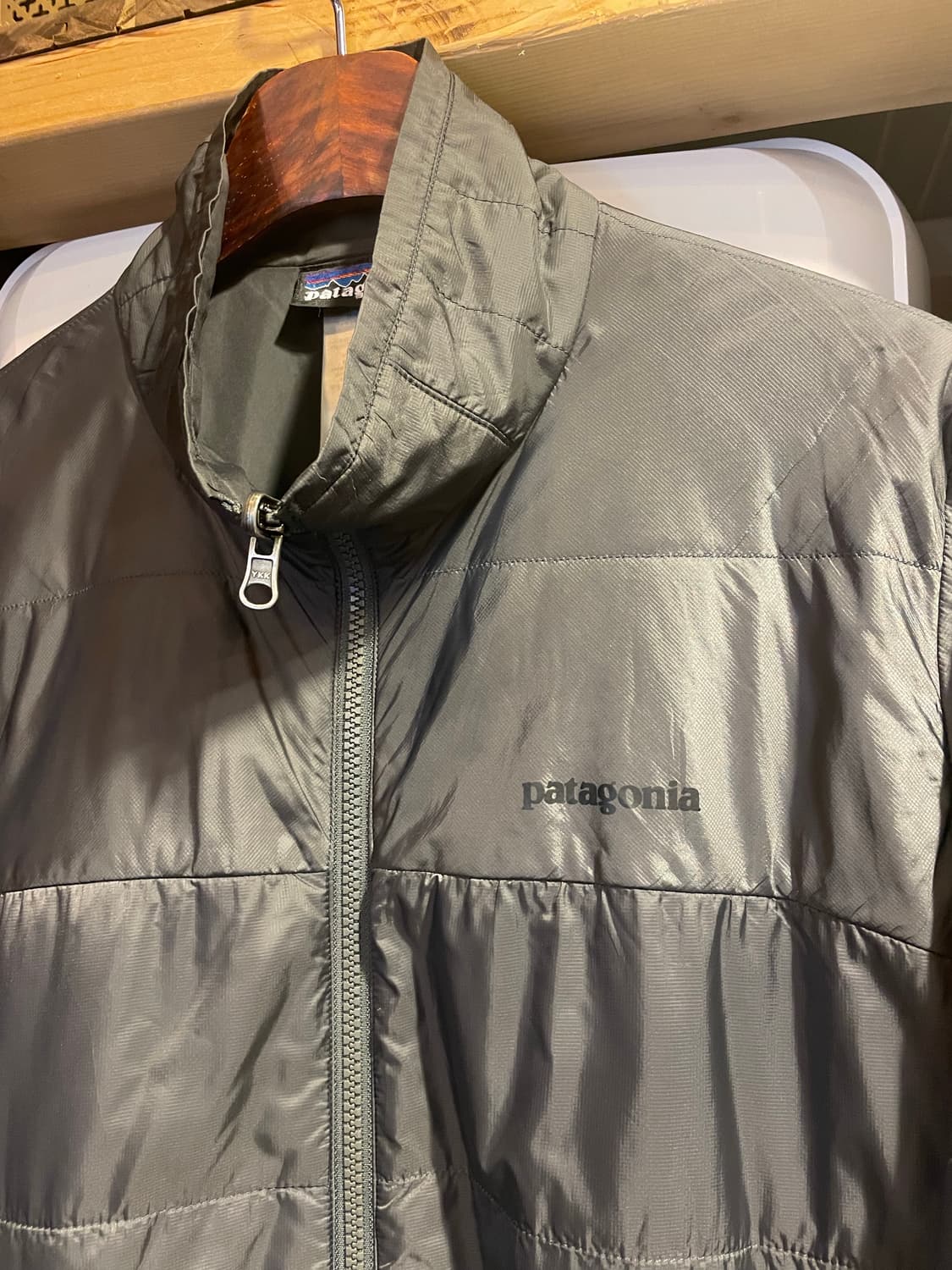Patagonia Lightweight Down Jacket 상품이미지4
