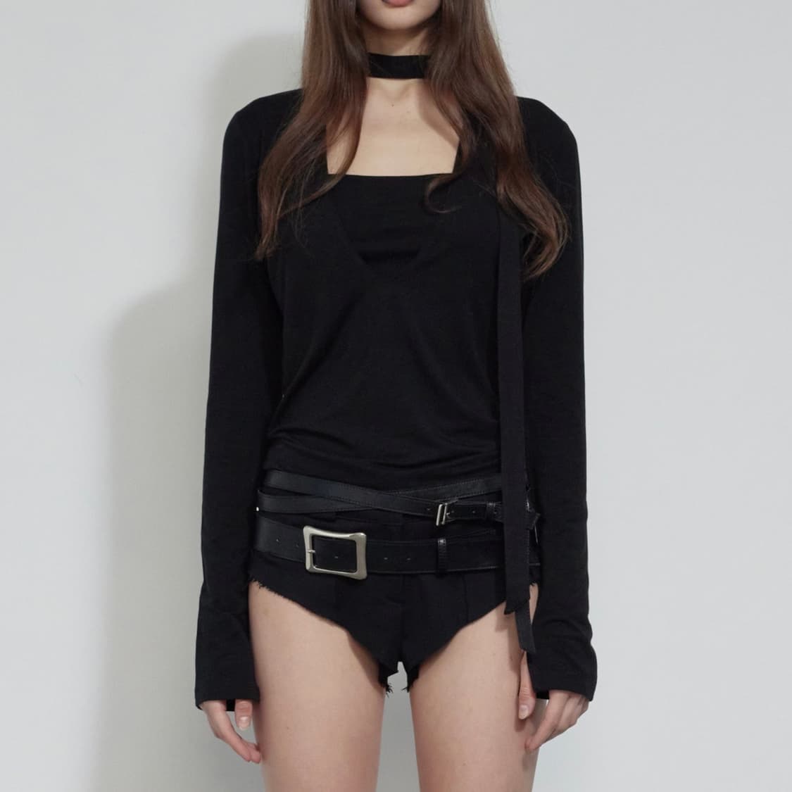 TIE DEEP V-NECK TOP 상품이미지3