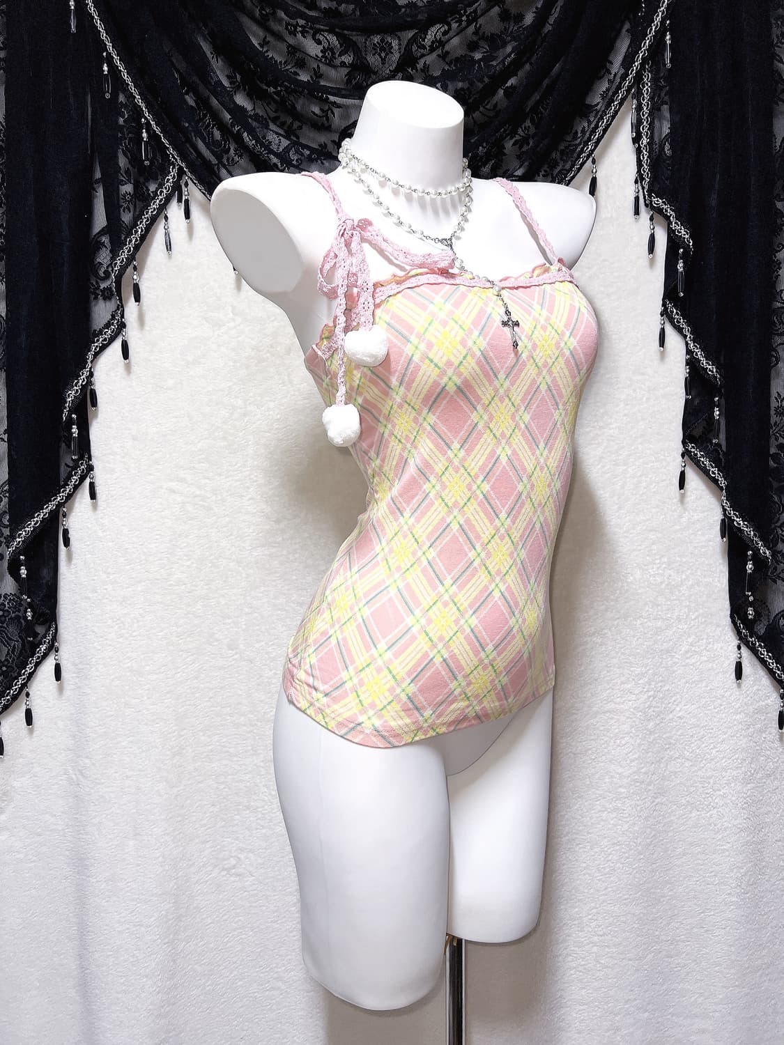 리즈리사 체크 프릴레이스 폼폼 슬리브리스 나시 히메갸루 라떼 핀터 팝걀 상품이미지3