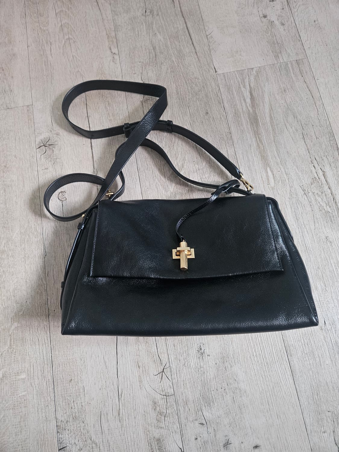 쿠론 페르미어 토트 27 상품이미지1