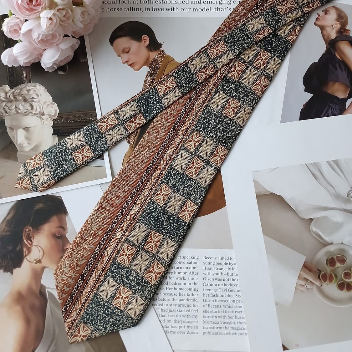 아쿠아스큐텀 실크 브라운 기하 넥타이 9.6cm A+등급 A19308
 상품이미지5