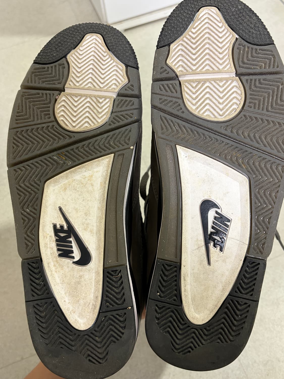 조던4 케이브스톤 285 상품이미지7