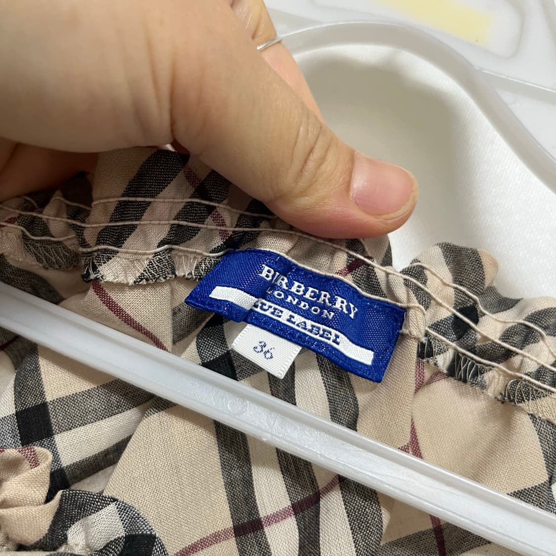 버버리 블루라벨 노바 체크 오프숄더 리본 벨티드 원피스 36 상품이미지2