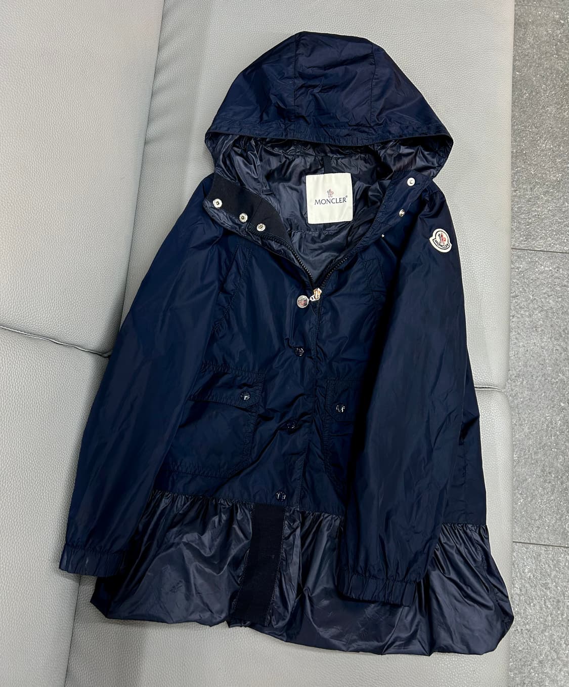 몽클레어 키즈 플리츠 바람막이 자켓(10세/성인44가능) 상품이미지2