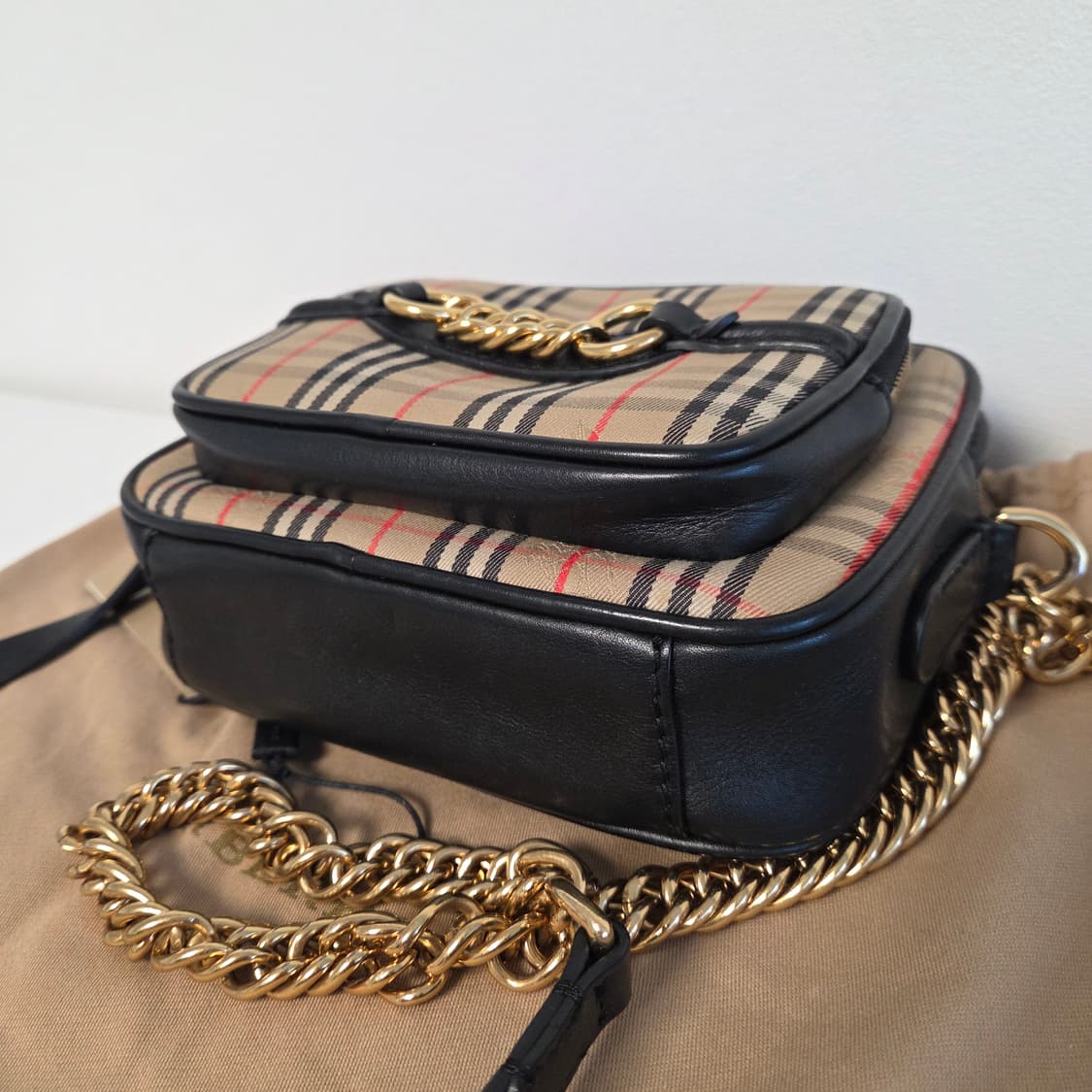 BURBERRY 버버리 정품 체인 1983체크 크로스백 숄더백 상품이미지6