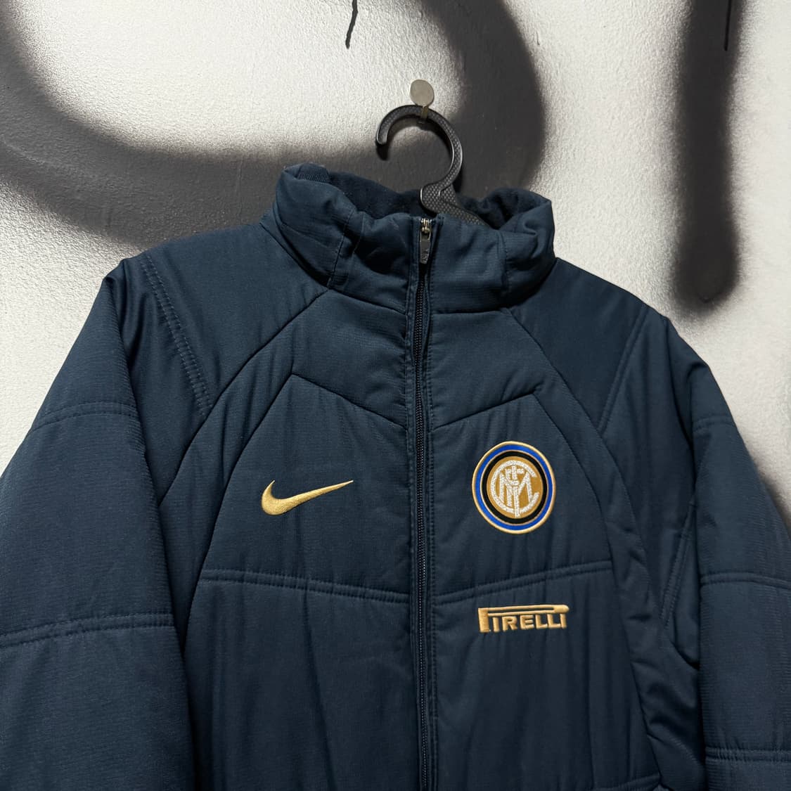 나이키 00s 나이키 팀 인터밀란 자수 디테일 패딩 점퍼 상품이미지3