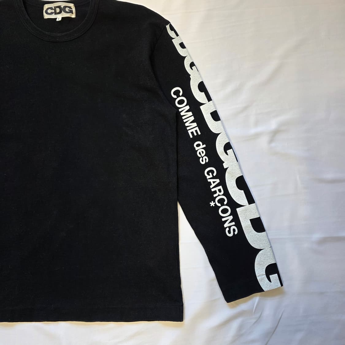 [L]꼼데가르송 CDG 블랙 암로고 롱슬리브 상품이미지4