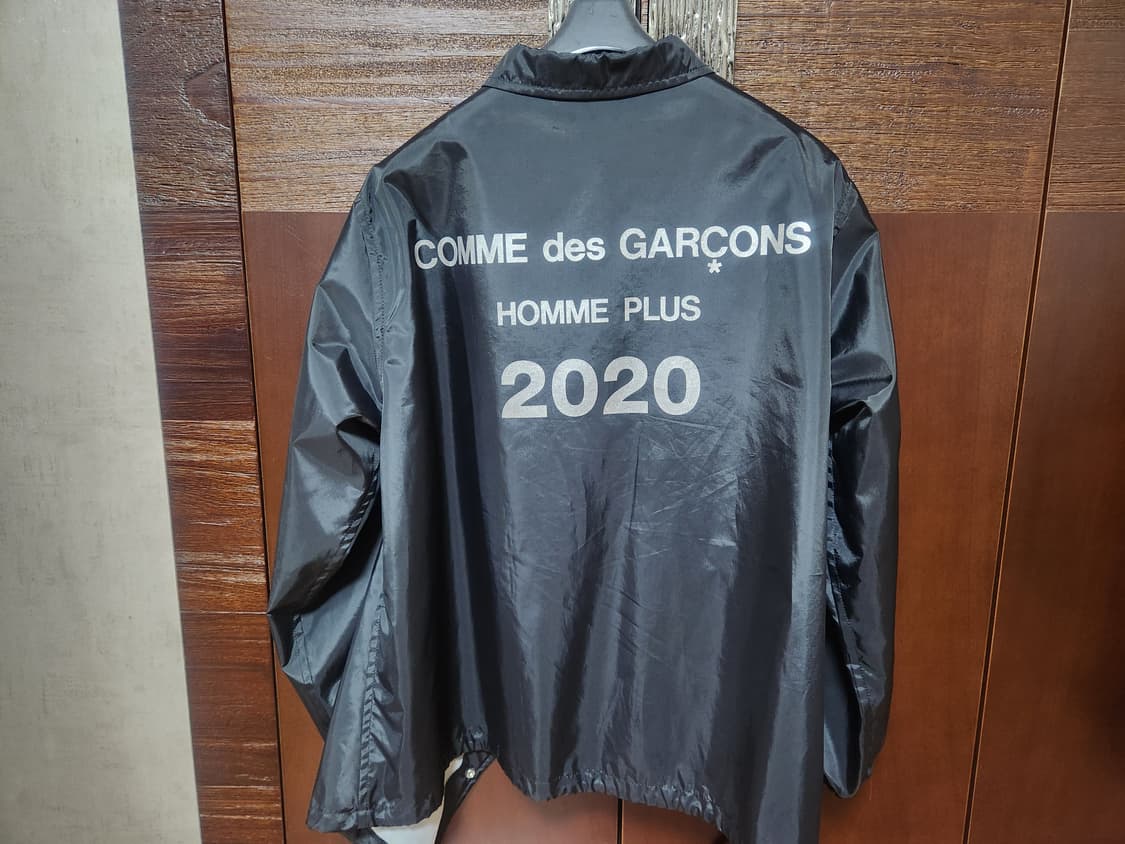 꼼데가르송 옴므 플러스 코치자켓 s사이즈 판매합니다. 상품이미지3