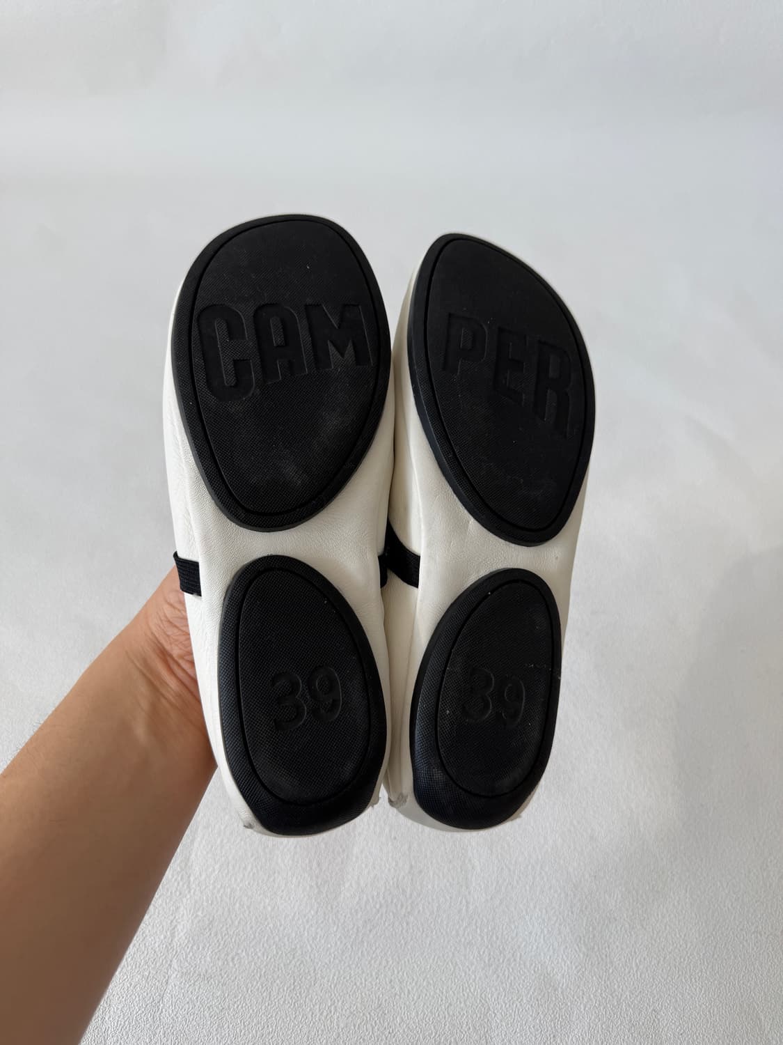 [EU39]캠퍼(CAMPER) 레더 발레리나 캡토 슈즈(거의 새제품) 상품이미지7