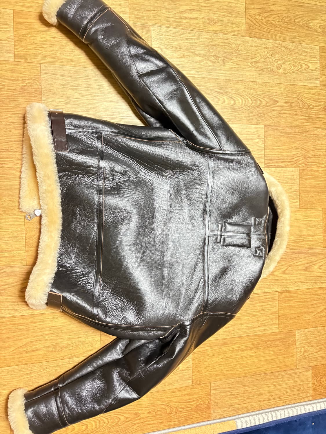 디아프바인 B-3 무스탕 상품이미지3