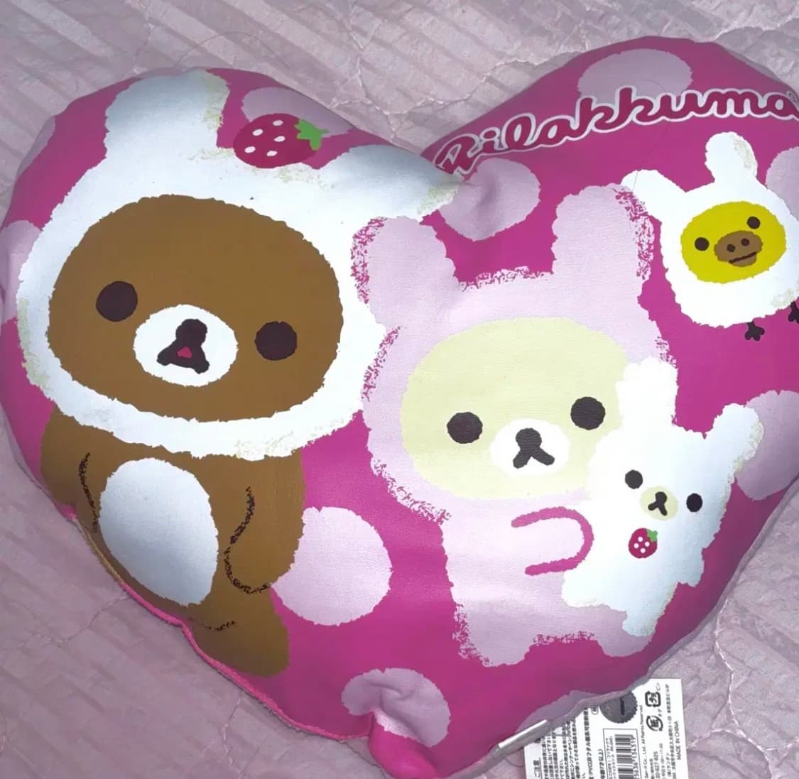 리락쿠마 딸기 시리즈 쿠션 상품이미지1