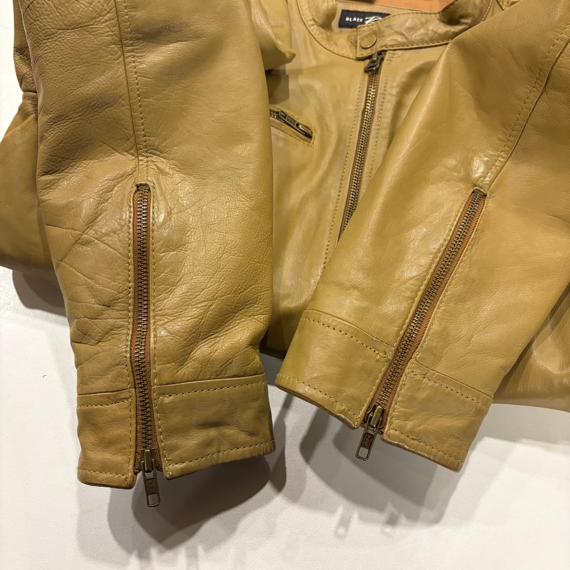 [L] 블랙리벳 BLACK RIVET 가죽 라이더 레더 자켓 B941 상품이미지6