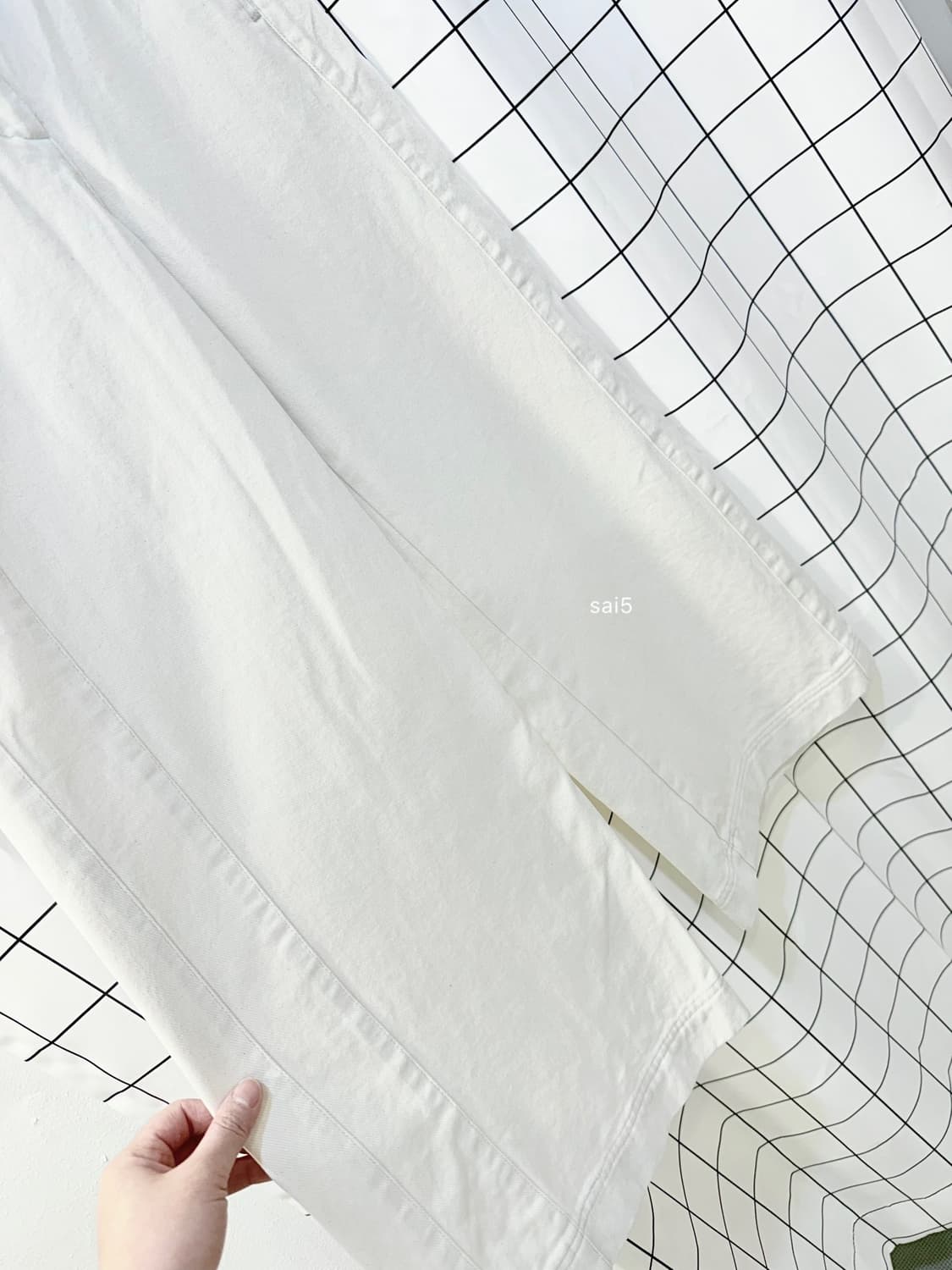 MINE 마인 화이트데님 와이드팬츠  이태리원단 10부정도의 길이감 (실 상품이미지7