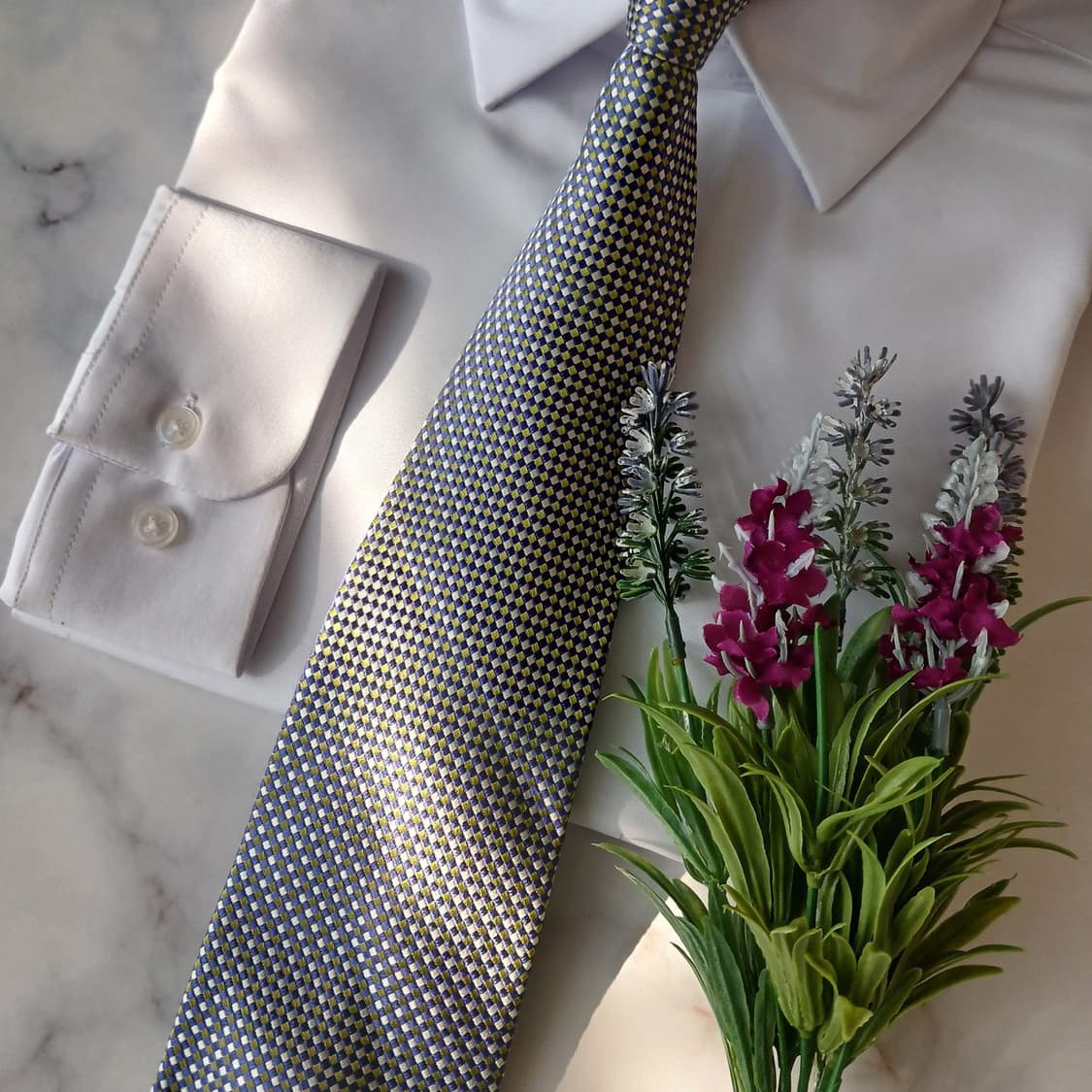 알테아 실크 블루&골드 체크 넥타이 9.1cm A등급 A18876
 상품이미지5