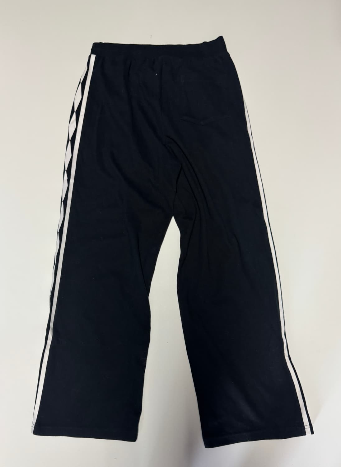 엄브로 Umbro 사이드 라인 트레이닝 밴딩 트랙팬츠 블랙 M 상품이미지2