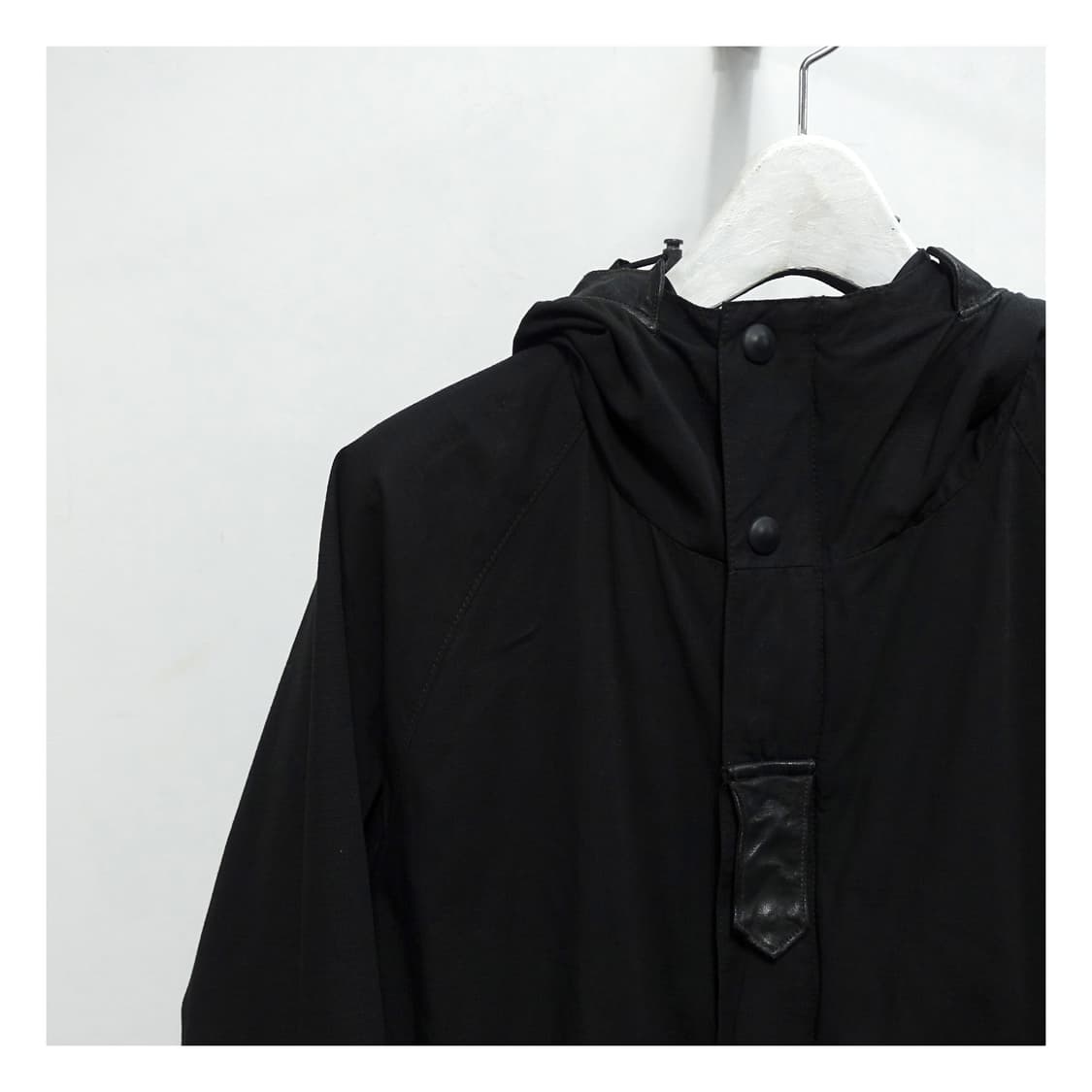 [3]RIPVANWINKLE 립반윙클 카우레더 나일론 파카 상품이미지6