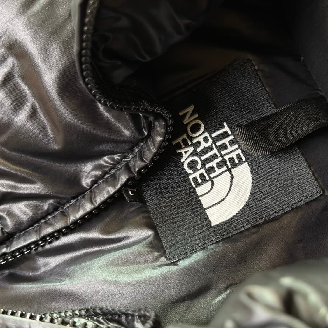 노스페이스 퍼텍스 메트로 900 눕시 패딩 상품이미지3