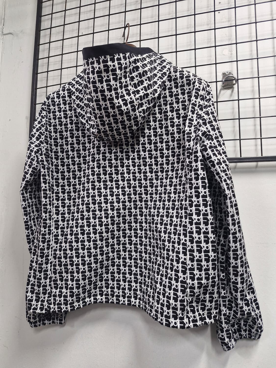 100L/77 엘로드 멀티 아노락 윈드브레이커 자켓. 상품이미지8