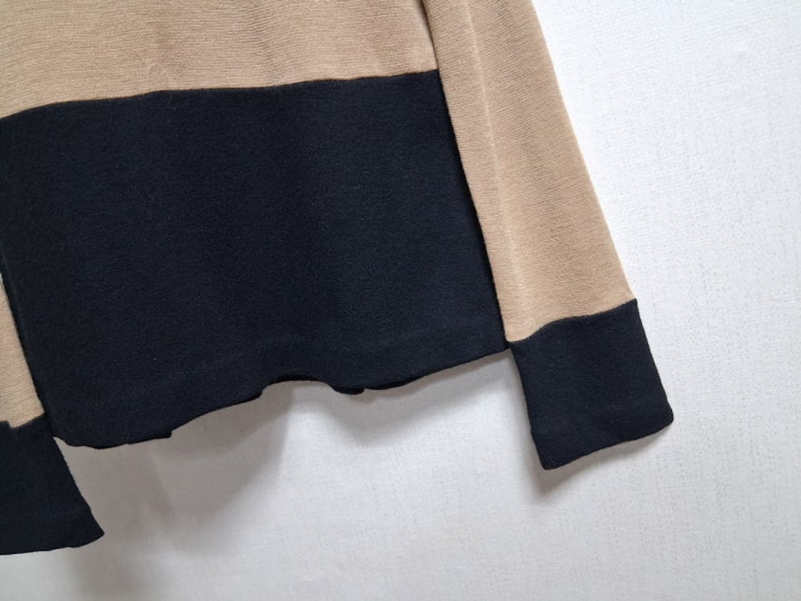 꾸레쥬 순모긴팔티 66
원산지 중국제조 꾸레쥬 정품
소재 순모100%면티 상품이미지7