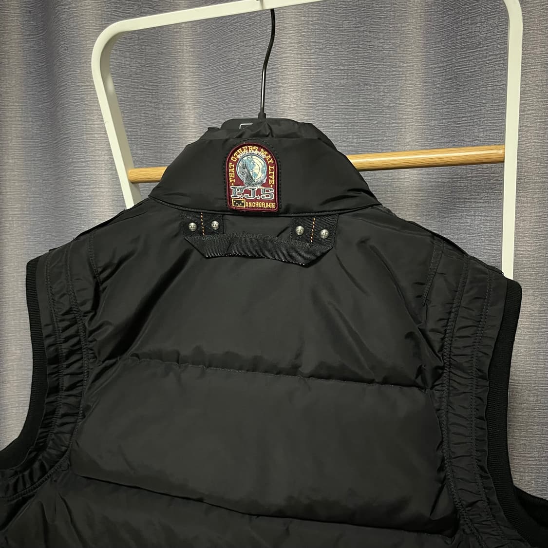 파라점퍼스 패딩 조끼 새상품급 정품 XL 상품이미지5