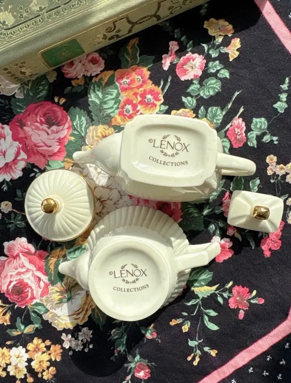 레녹스 빈티지 미니어처 티팟 컬렉션 세트(24k골드림) 상품이미지3