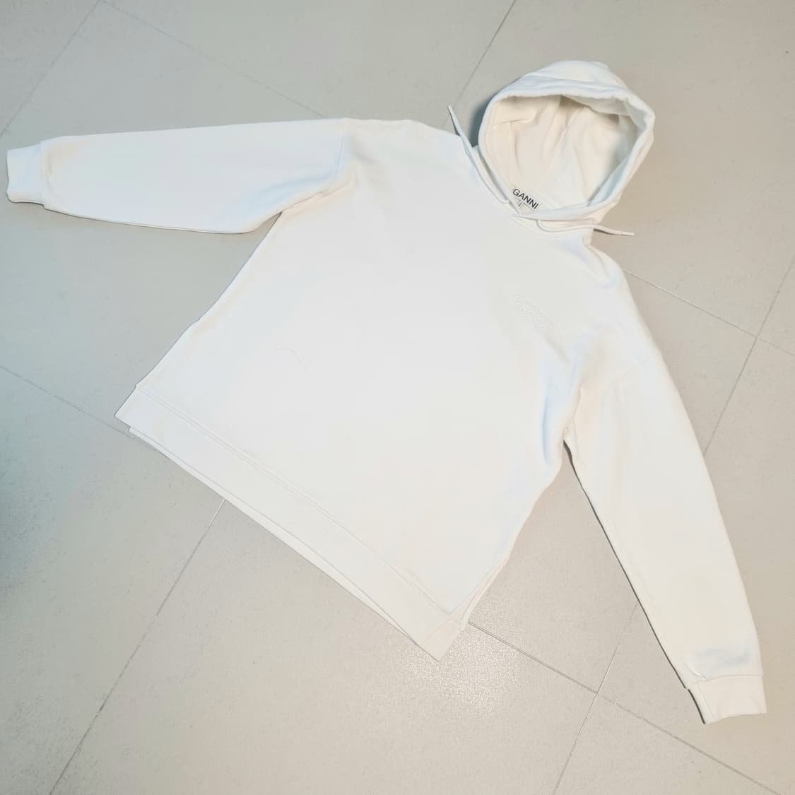 가니 GANNI 아이보리 후드티 상품이미지5