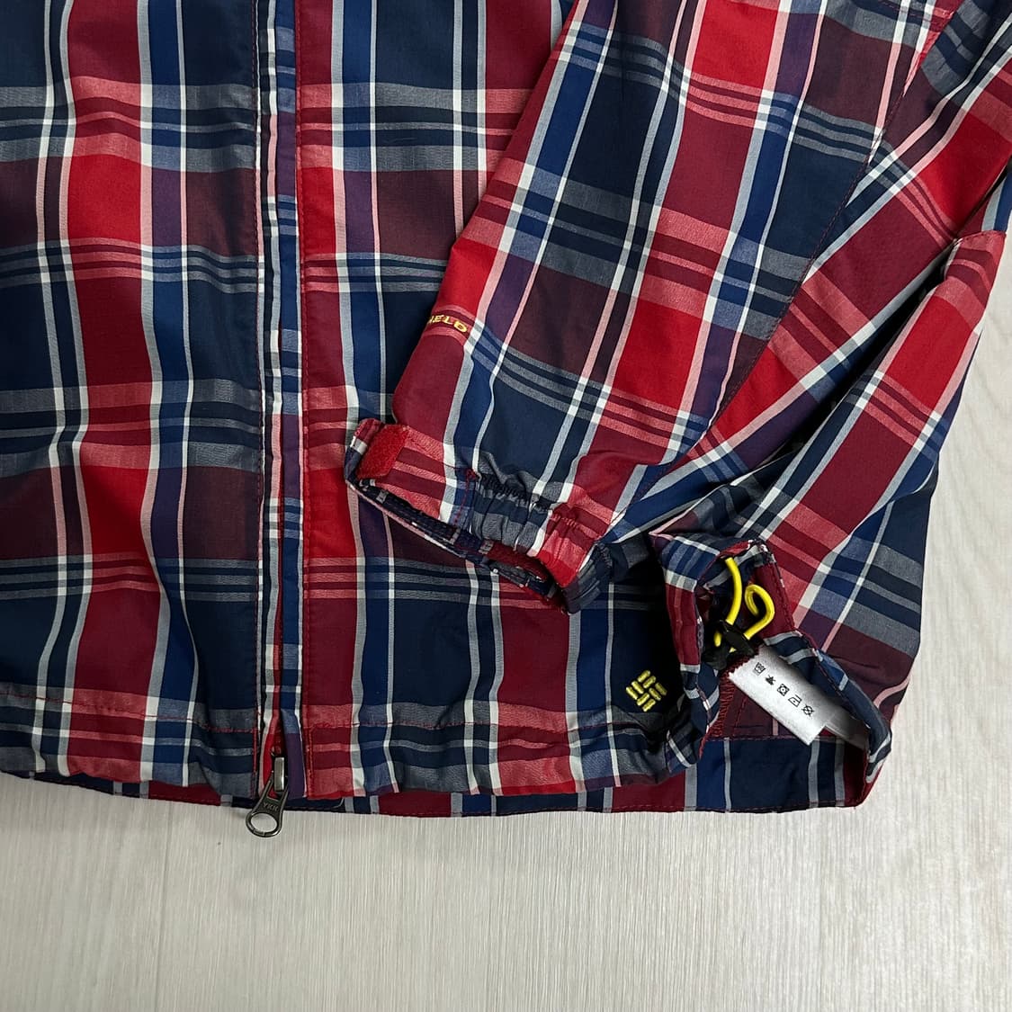 콜롬비아 윈드브레이커 상품이미지2