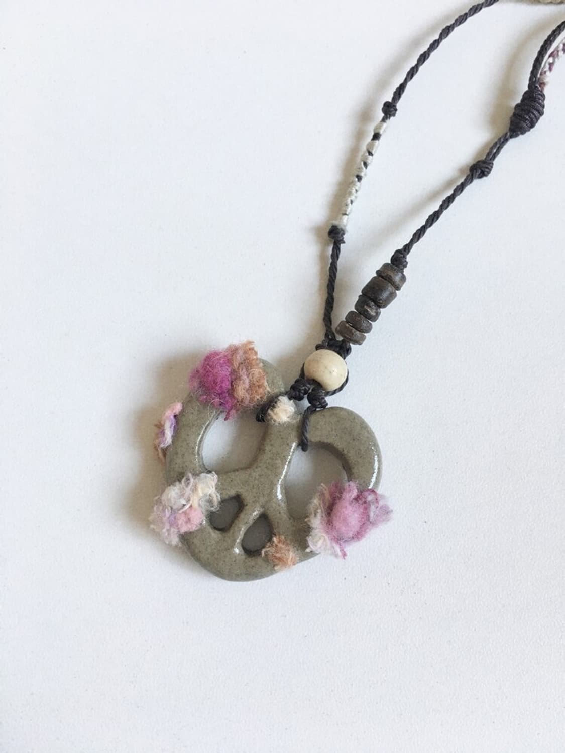 blooming peace love necklace 상품이미지3