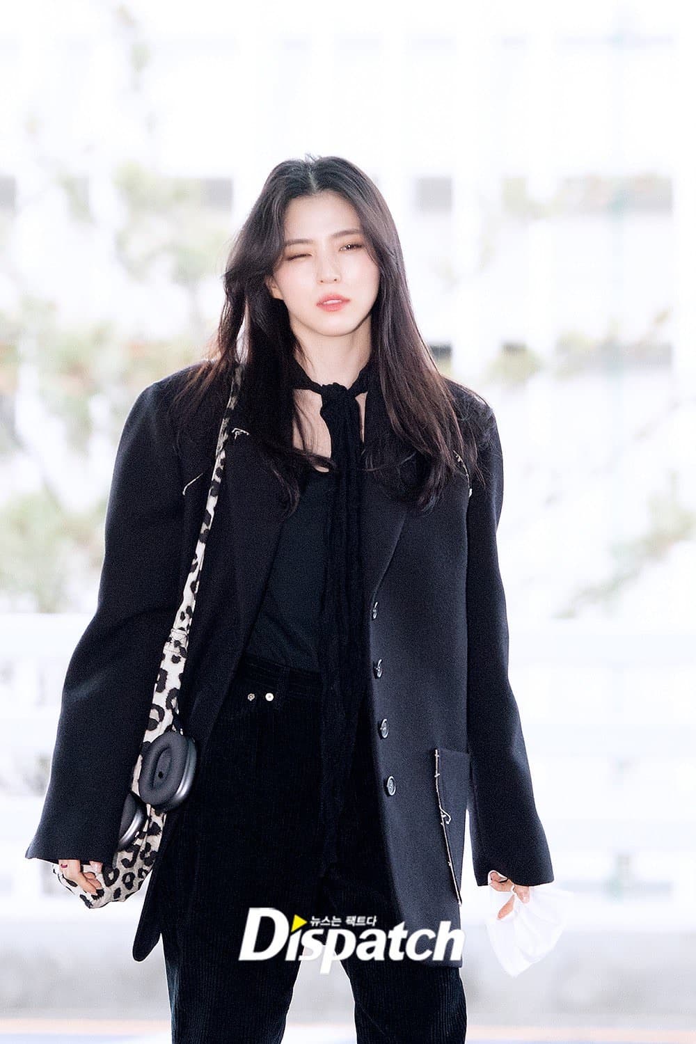 마뗑킴 Matin Kim - Raw Cutting Coat Jacket 상품이미지1