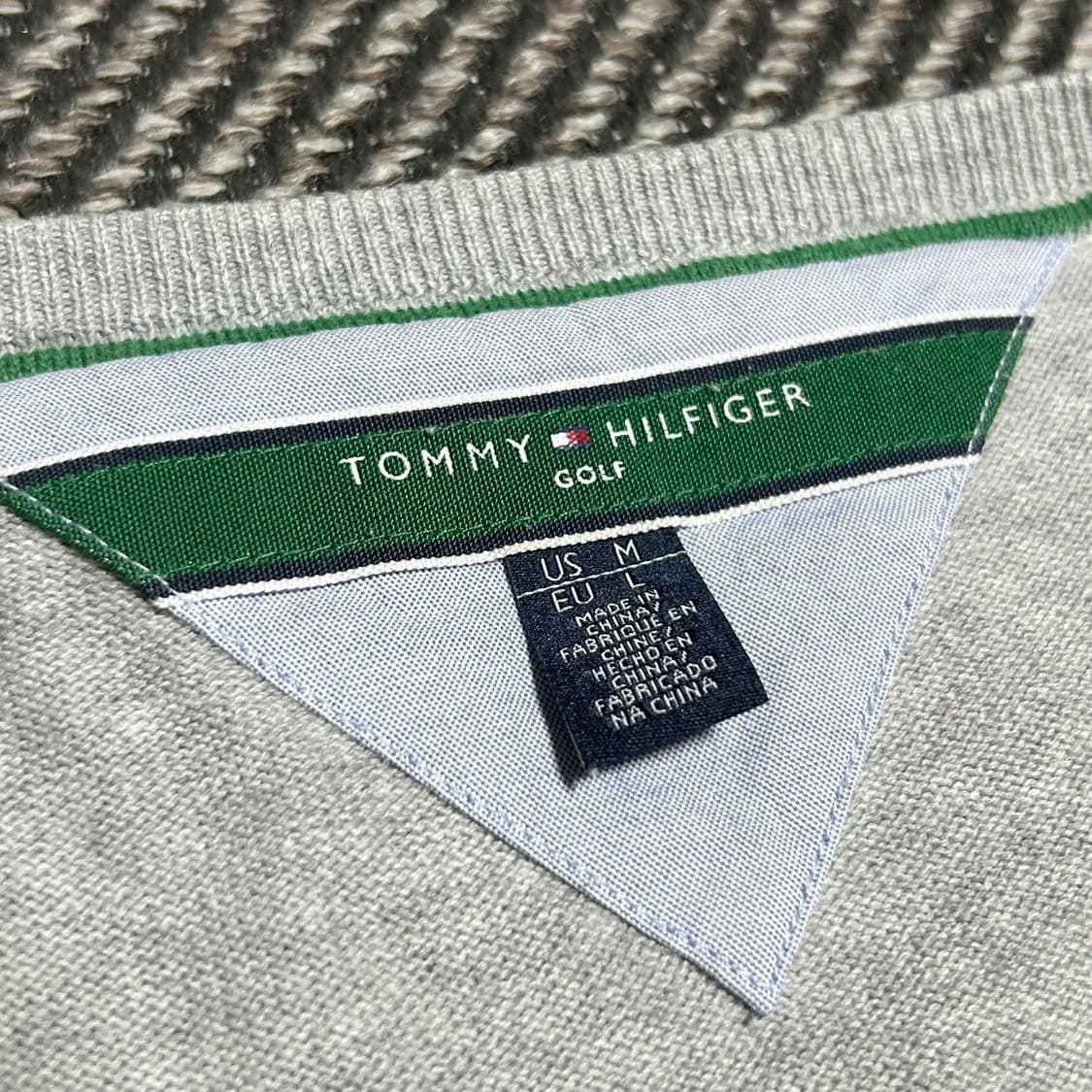 [M] Tommy 타미힐피거 그레이 코튼 브이넥 니트 상품이미지4