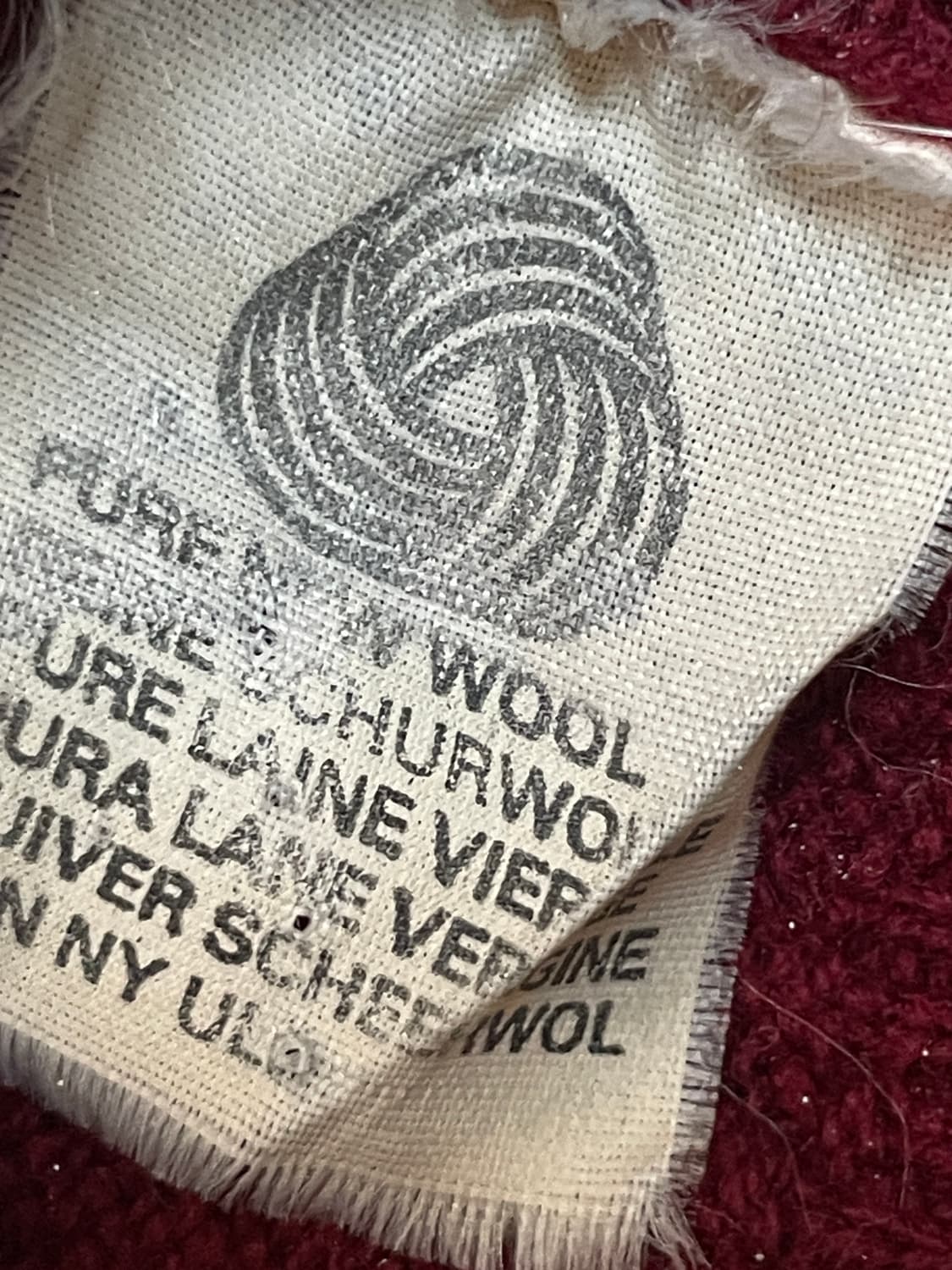 버버리 버건디 램스울 브이넥 니트 베스트 상품이미지6