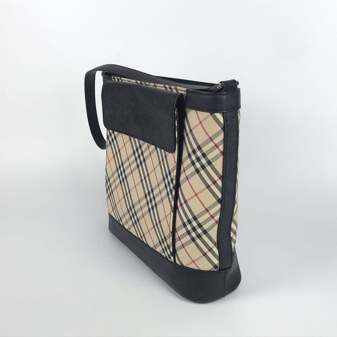 버버리 Burberry 체크 숄더백 여성 가방 상품이미지5