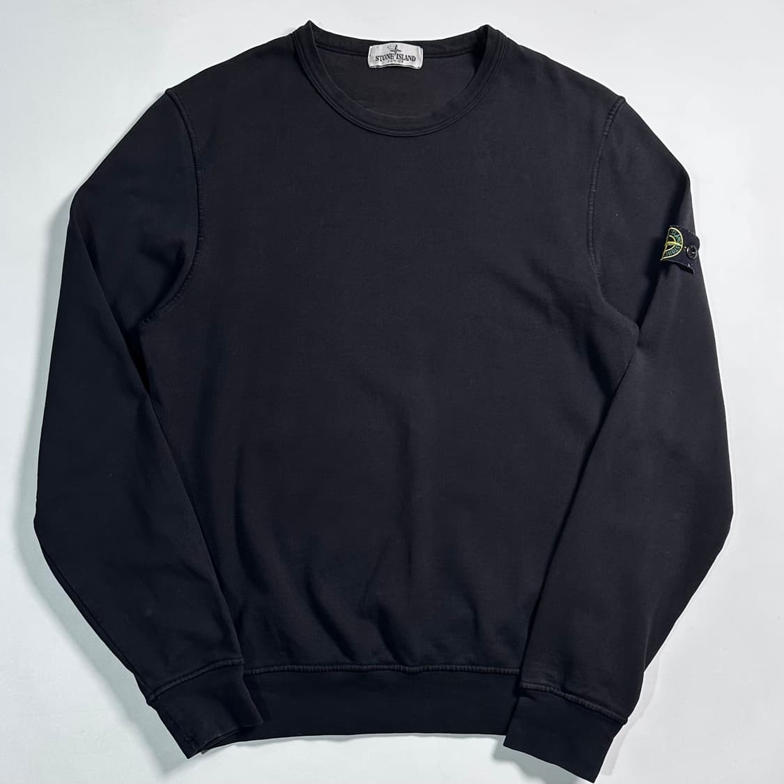 스톤아일랜드 주니어 블랙 맨투맨 상품이미지1
