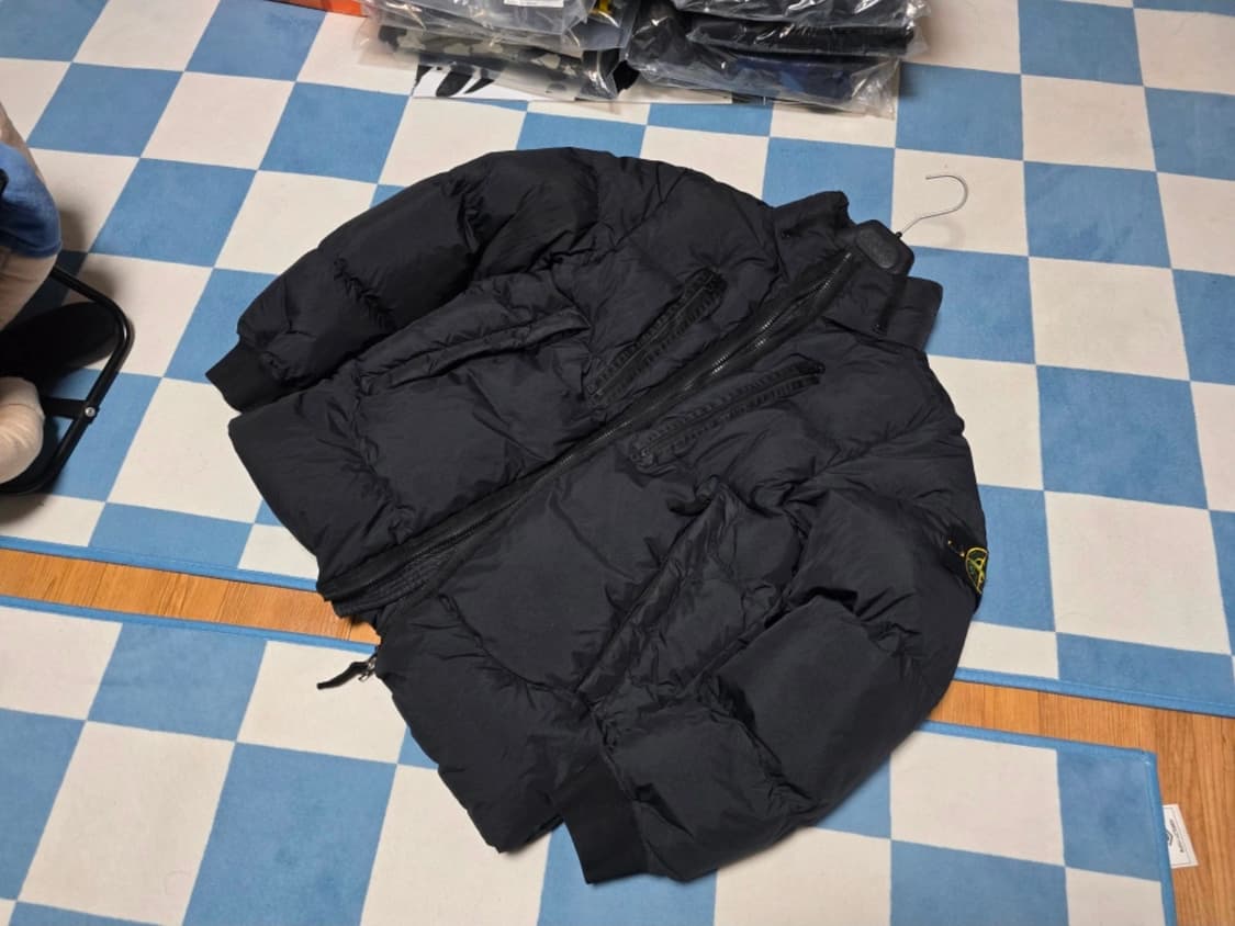[S] 21fw 스톤아일랜드 크링클랩스 패딩 블랙 상품이미지1