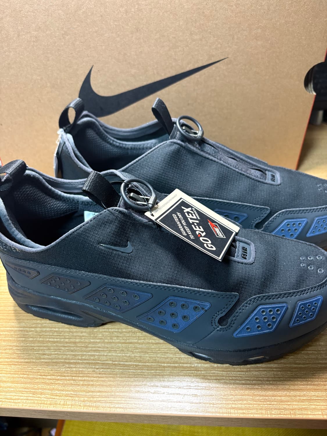 나이키 sndr 고어텍스 270 상품이미지1