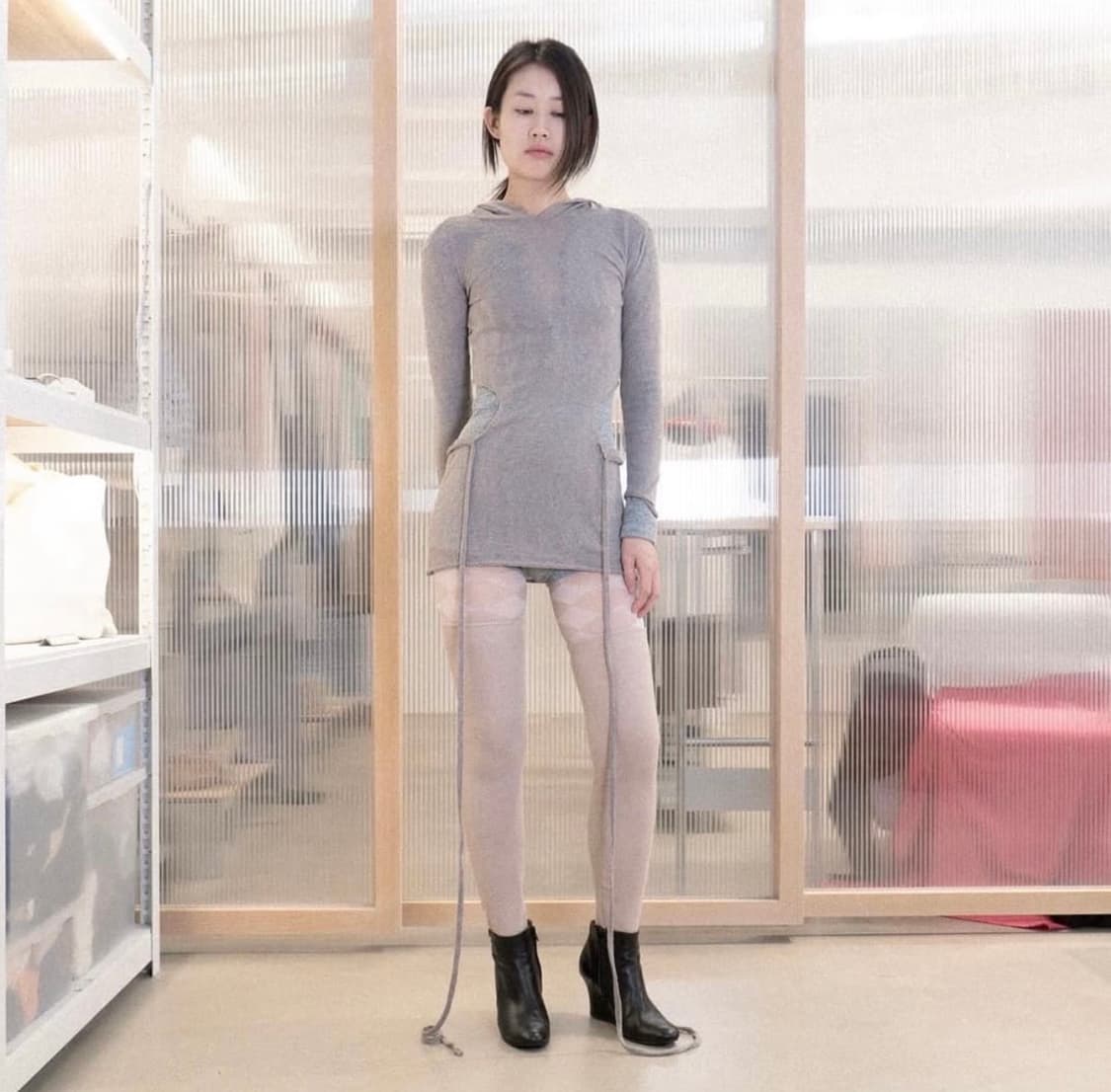 Chiyagi 키야기 hooded cutout dress 상품이미지3