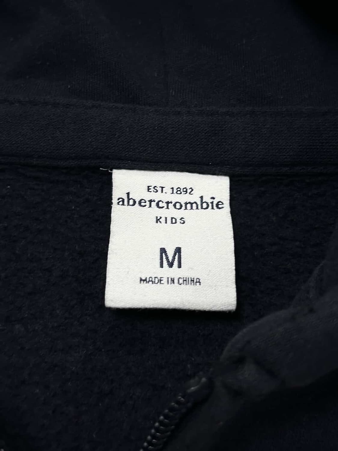 아베크롬비 빅로고 블랙 후드집업 상품이미지7