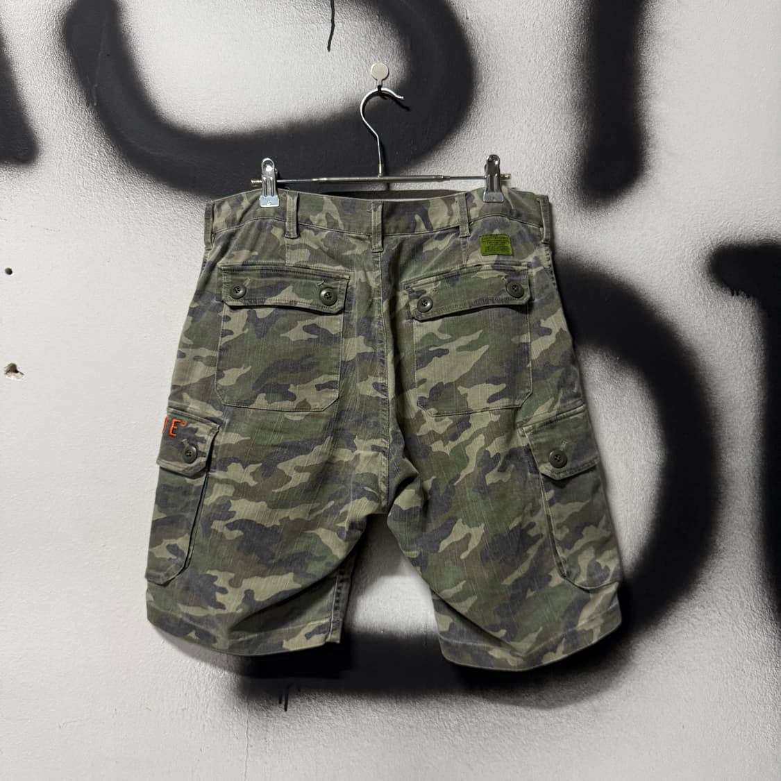 X-Large 엑스라지 자수 디테일 카모 와이드 카고 쇼츠 팬츠 상품이미지2