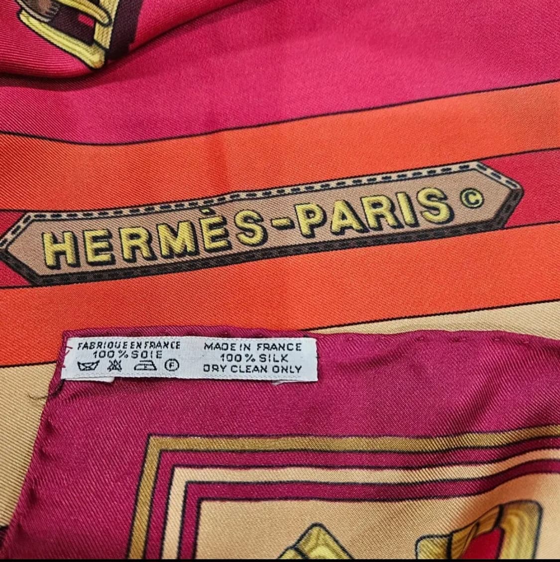 에르메스(Hermes) 실크 빈티지스카프 까레 상품이미지4