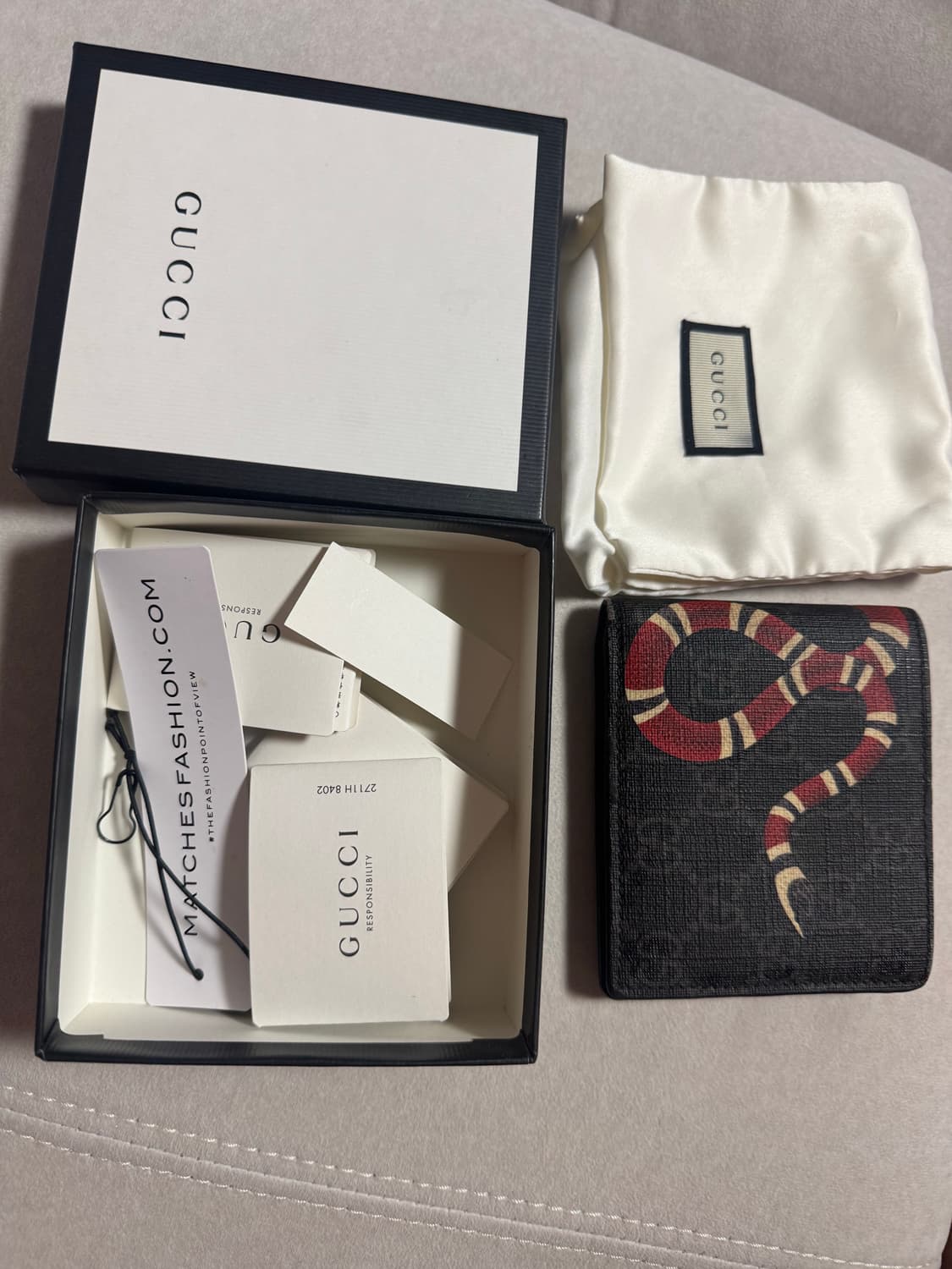 구찌 킹스네이크 GG 수프림 반지갑 상품이미지1