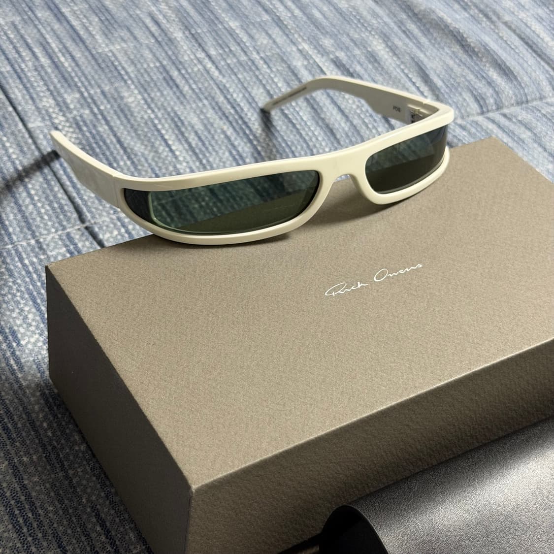 (OS) 릭오웬스 fog 포그 선글라스 화이트  상품이미지3