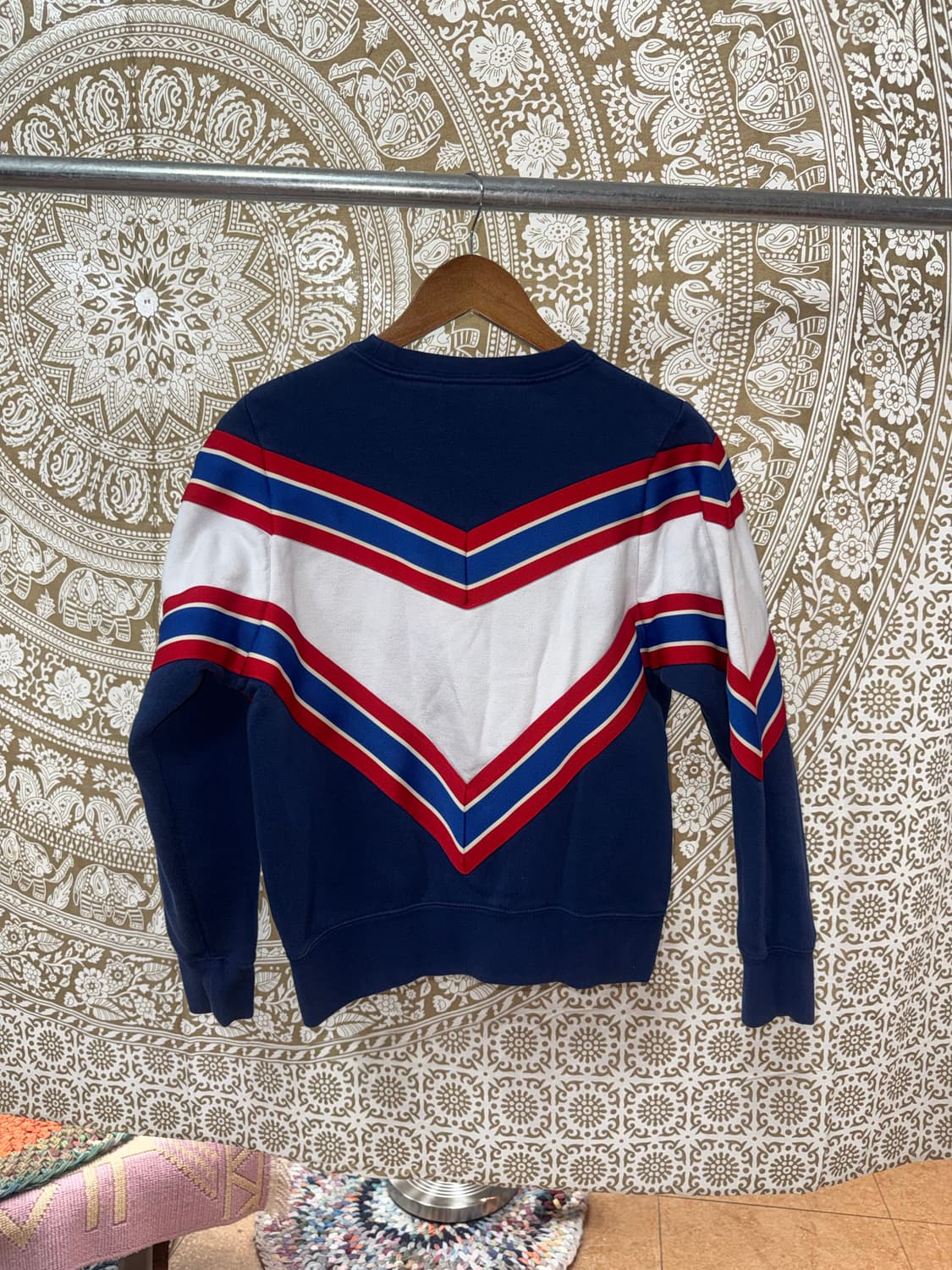 나이키 여성 자수 빅로고 기모 크롭 맨투맨 상품이미지6