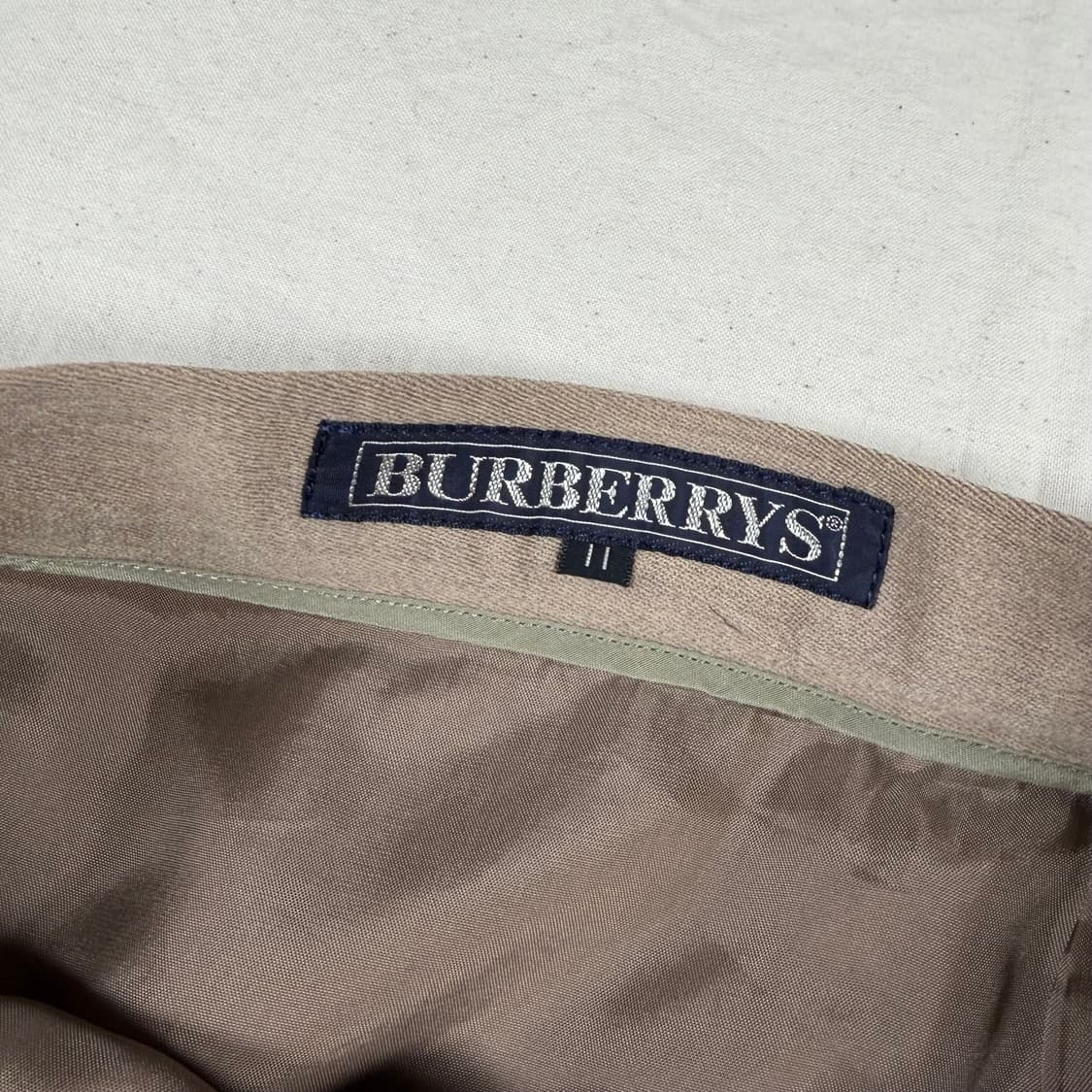 90s 버버리 치마 스커트 상품이미지1