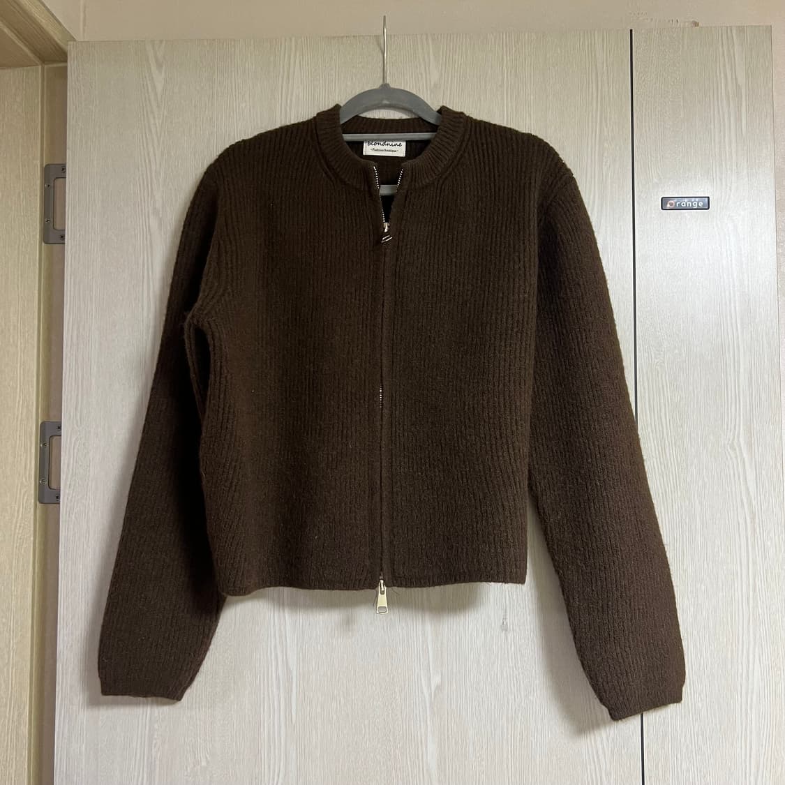 블론드나인 투웨이 니트집업 상품이미지2