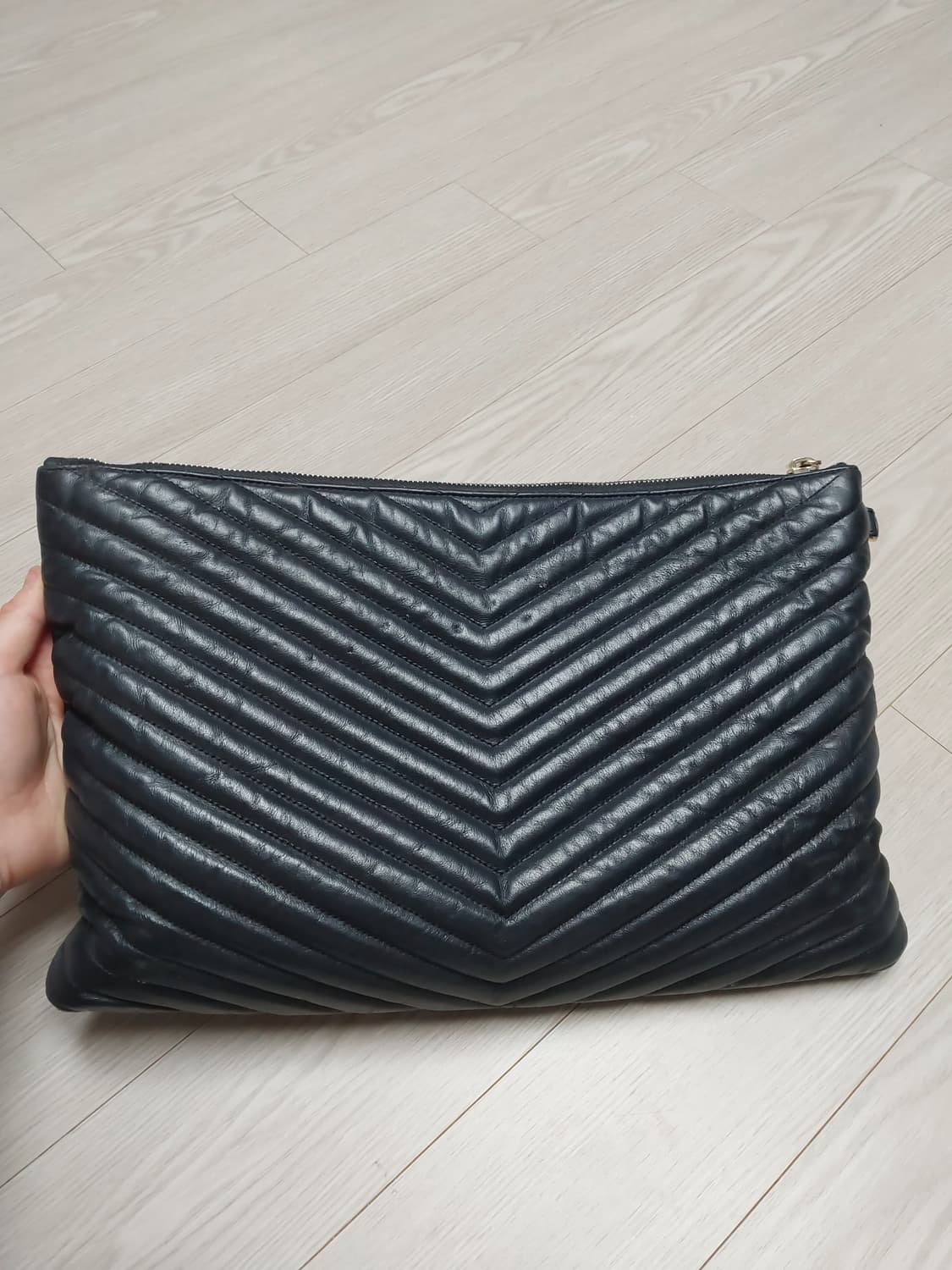 정품 YSL생로랑 레더 클러치 상품이미지5