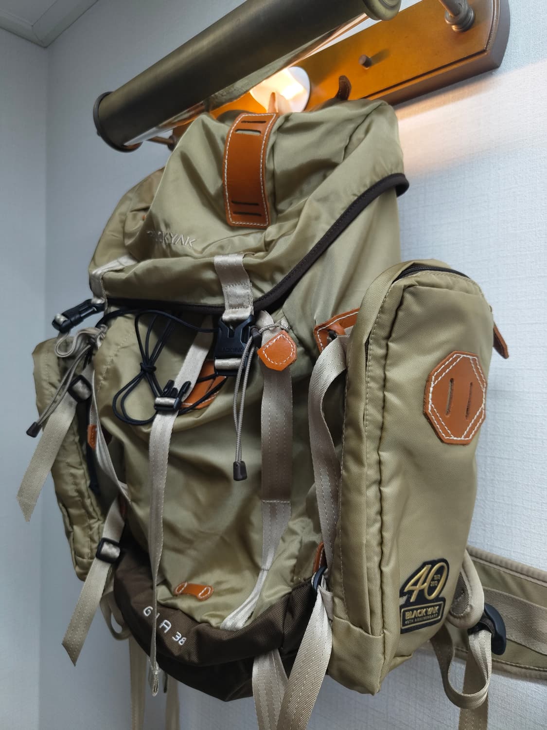 38L) 블랙야크 40주년 기념 GIA38 배낭 팝니다 상품이미지5