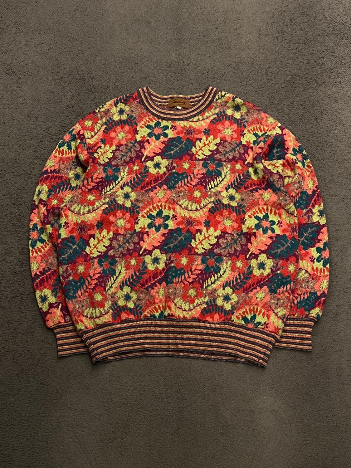 미쏘니 플라워패턴 빈티지 니트 처분  상품이미지1