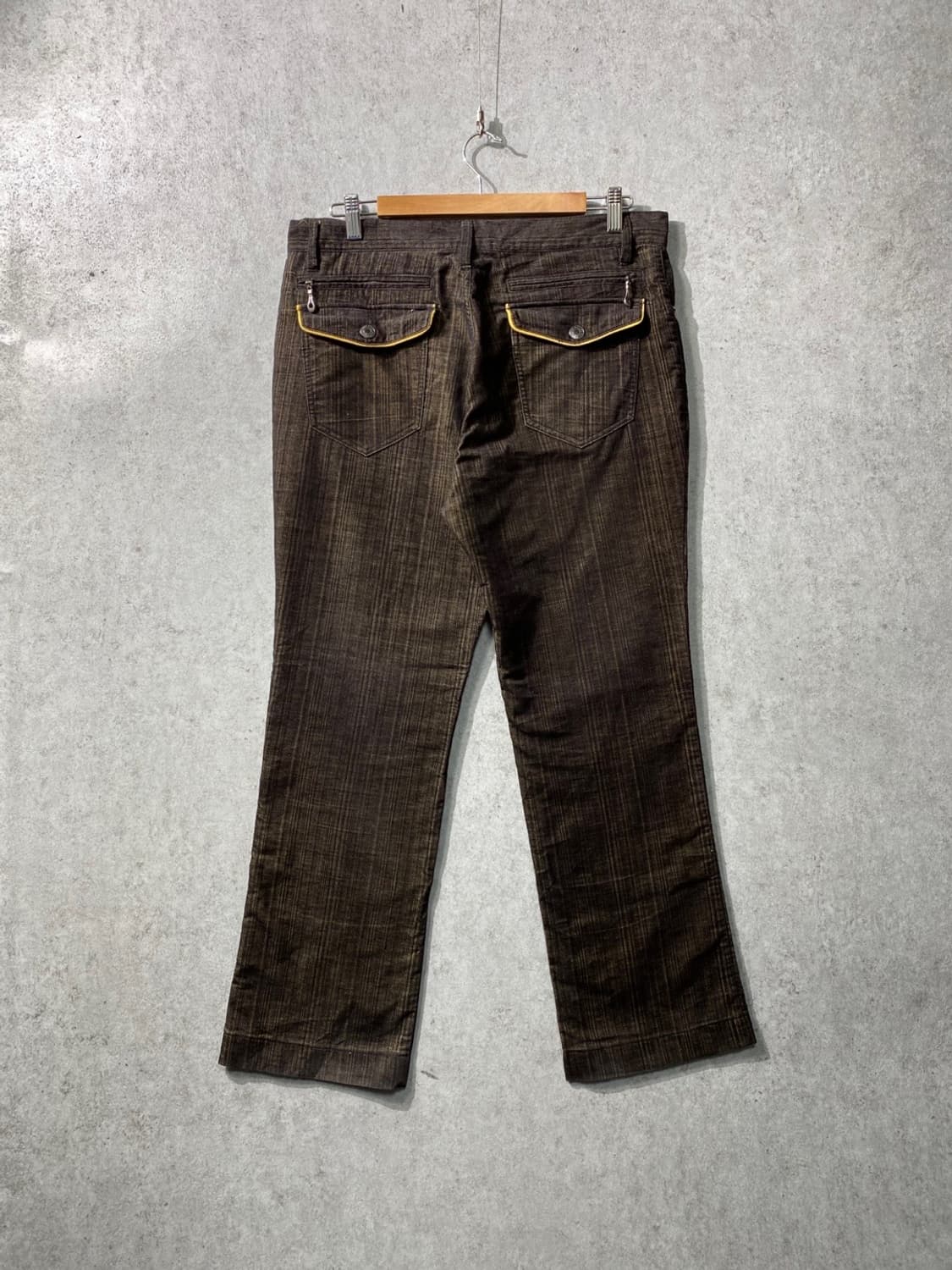 [32-33] MALE&CO 브라운 코듀로이 세미부츠컷 팬츠 상품이미지5