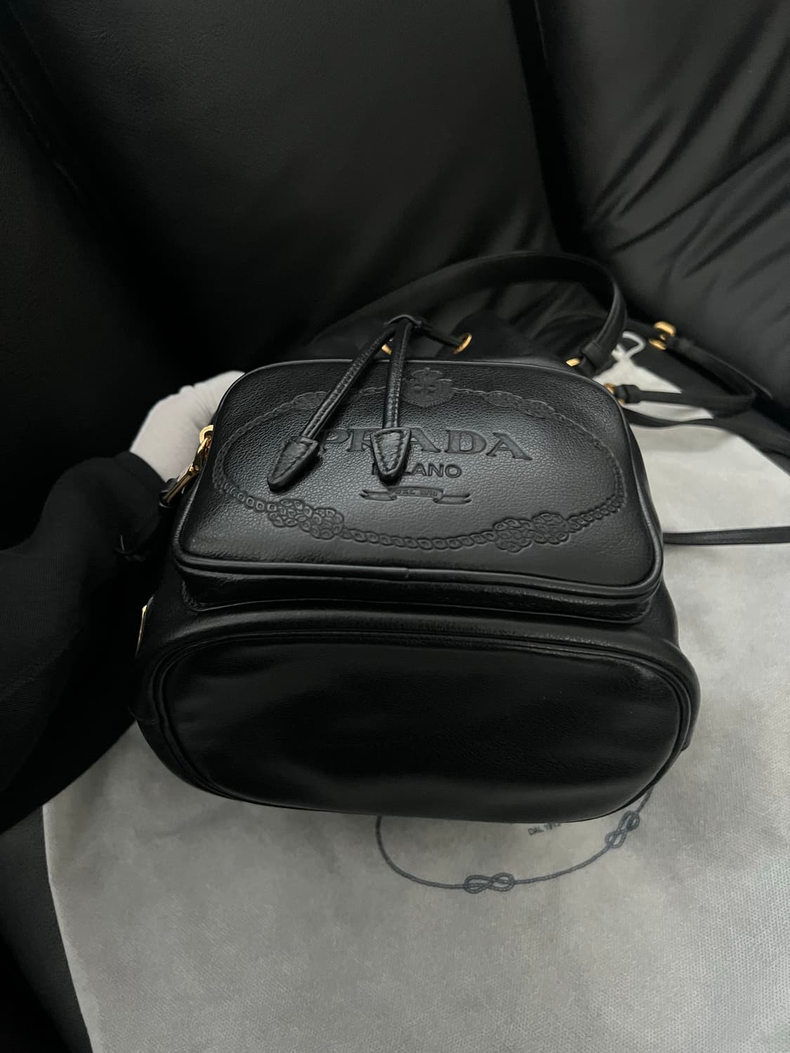 프라다 레더 버팃백 복조리 상품이미지3