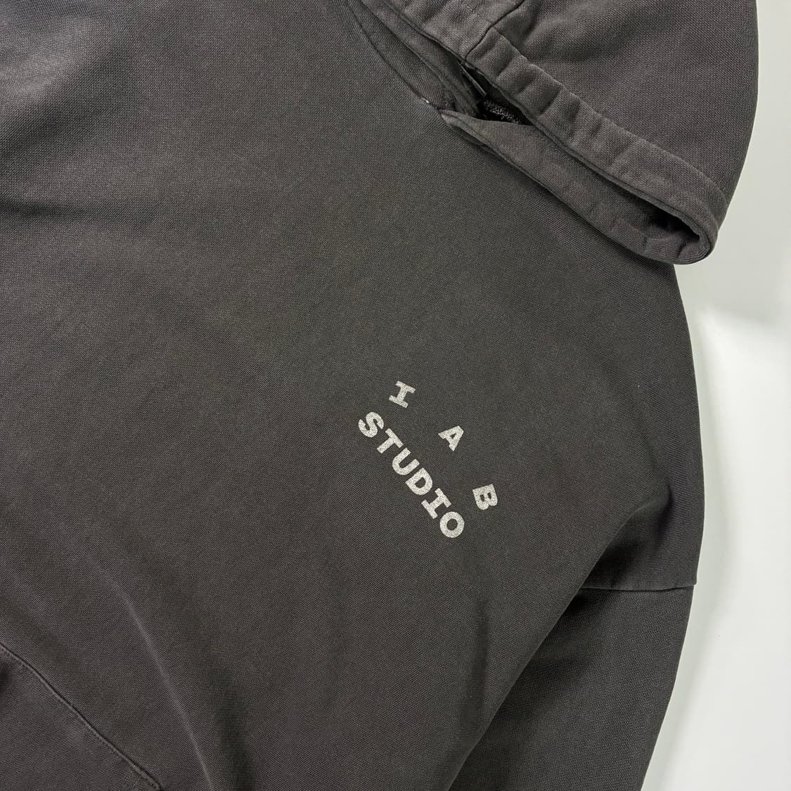 IAB studio  아이앱 코튼 그레이 스펠아웃 후드티  상품이미지5